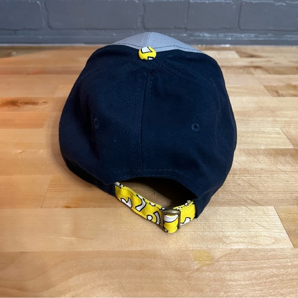 NWOT Classic TV Series Batman Loot Crate Hat Bat Symbol Baseball Cap - Picture 4 of 4